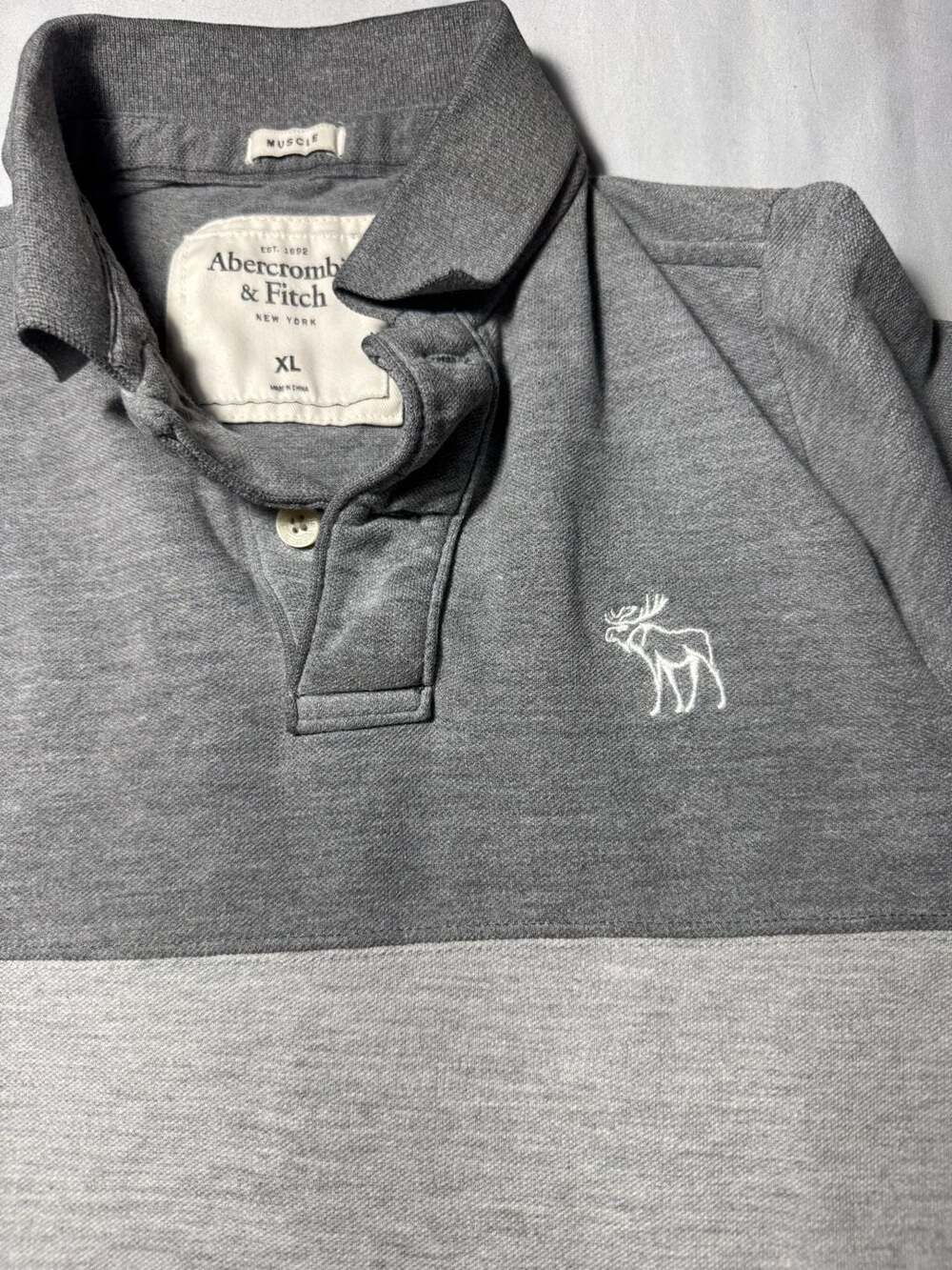 Abercrombie & Fitch Muscle Fit Colorblock Polo Shirt XL